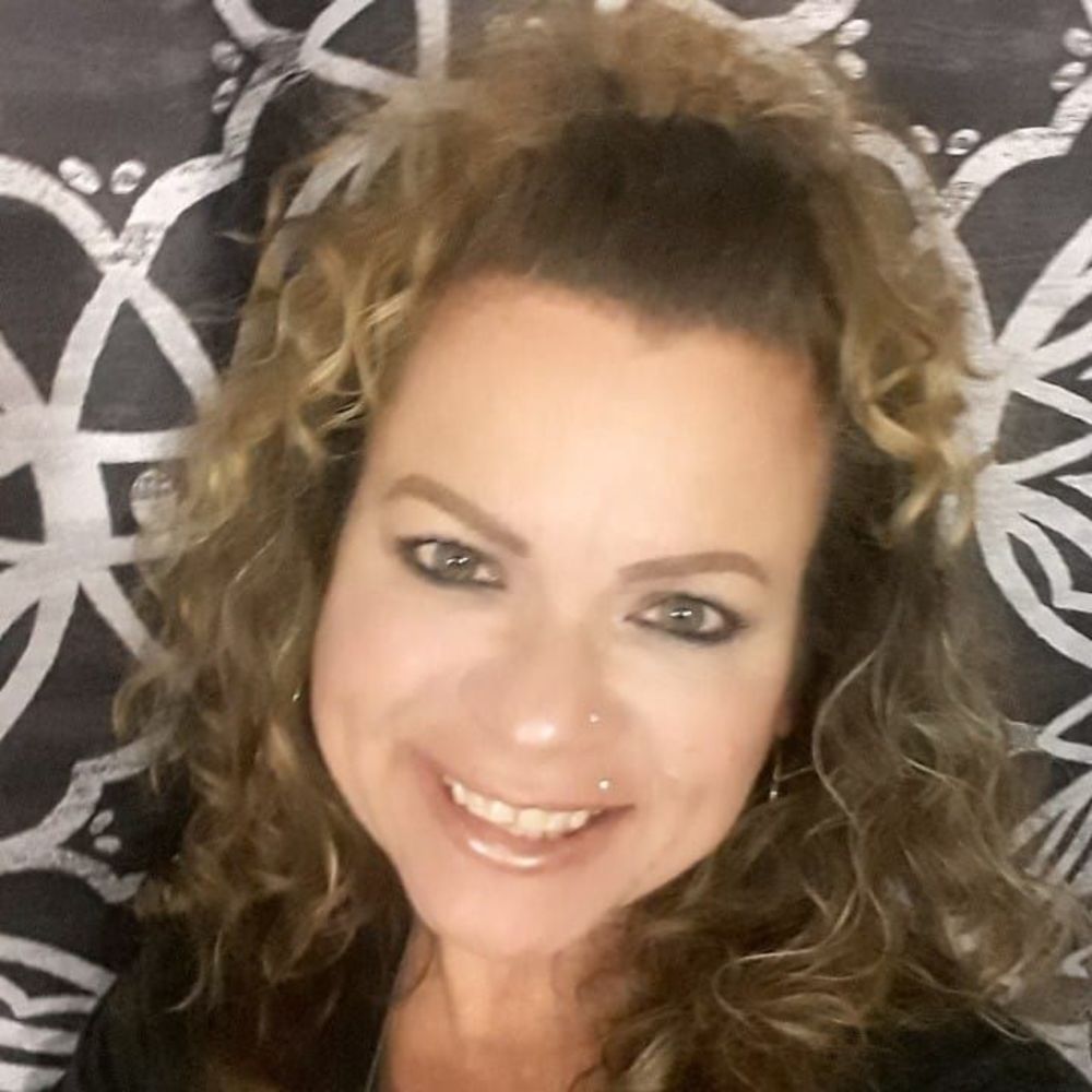 Meet your Posher, Rosalie